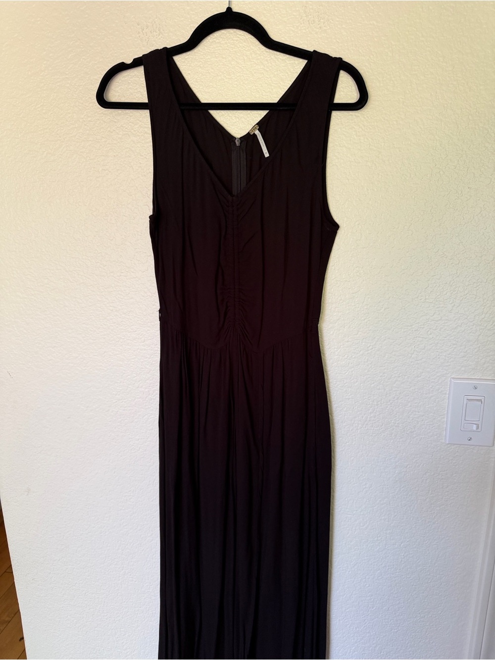 Young fabulous and broke black maxi dress side, slit size medium - Picture 9 of 11